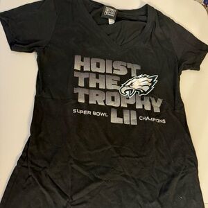 Philadelphia Eagles Women’s M Super Bowl 52 Champions Tshirt